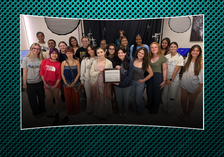 Yearbook Staff Wins “Gallery of Excellence Award”, Again